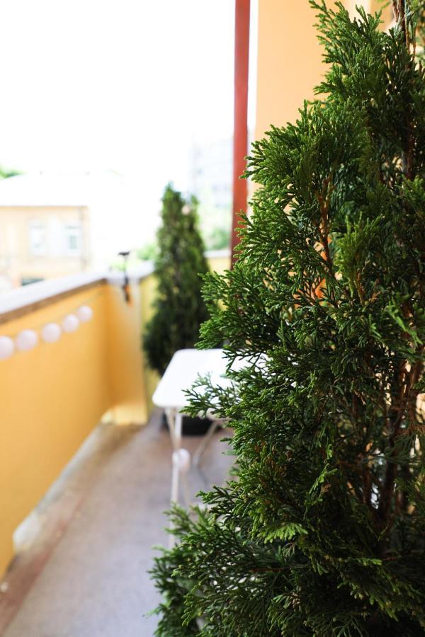 Ultracentral Apartament With Balcony - Old Town Бухарест Екстер'єр фото