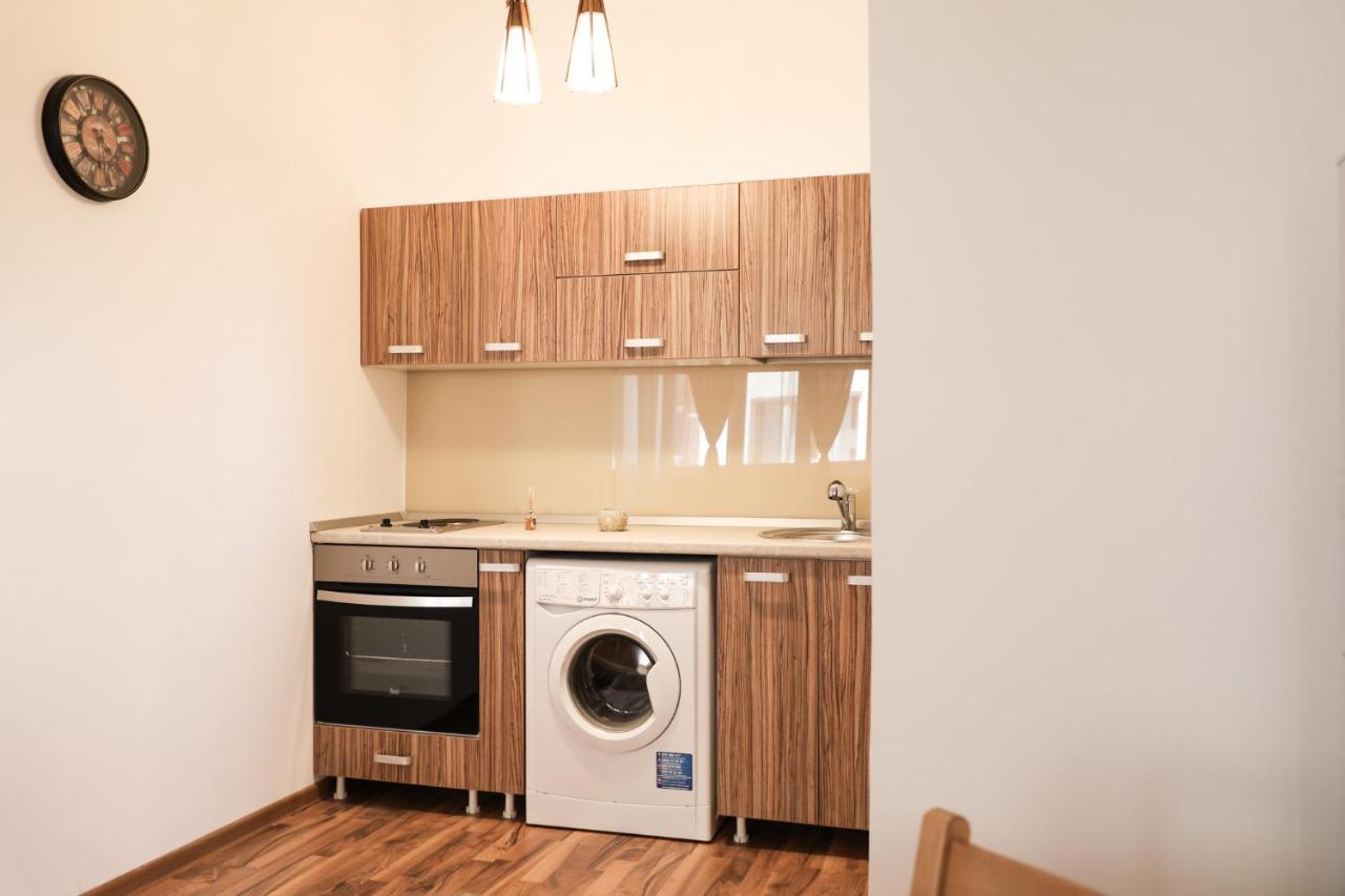 Ultracentral Apartament With Balcony - Old Town Бухарест Екстер'єр фото